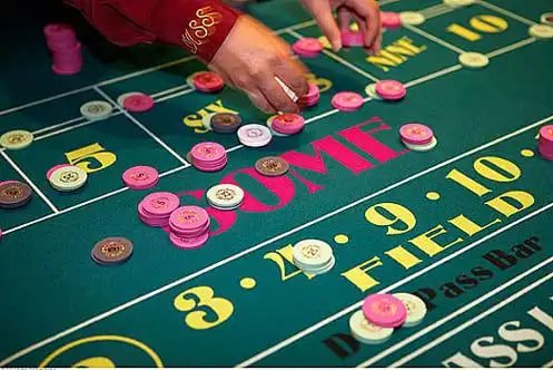 Payment method selection interface on rollingspin slot